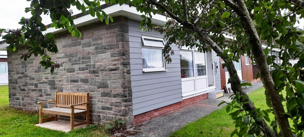 Sheena'S Dartmouth Chalets Exteriör bild